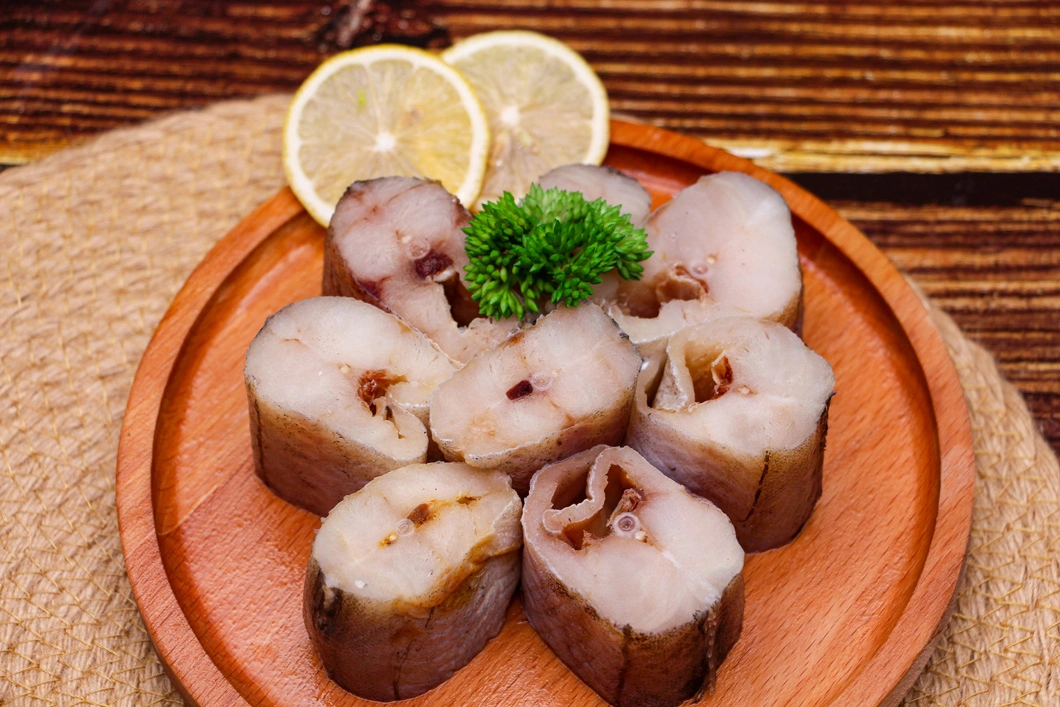 Factory Direct Selling Reasonable Price Firm Flesh Frozen Half Dried Pollock Cut